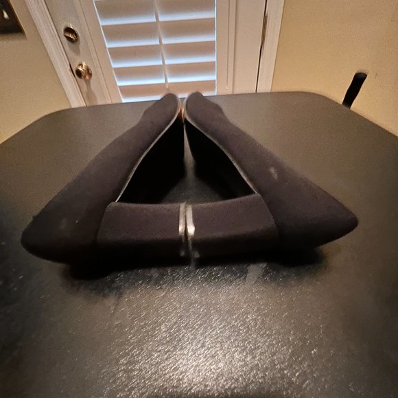 Stuart Weitzman size 7 1/2 AA black pumps - Picture 8 of 13